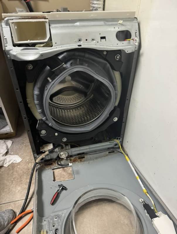 Electric stove element replacement in a Seattle residential kitchen